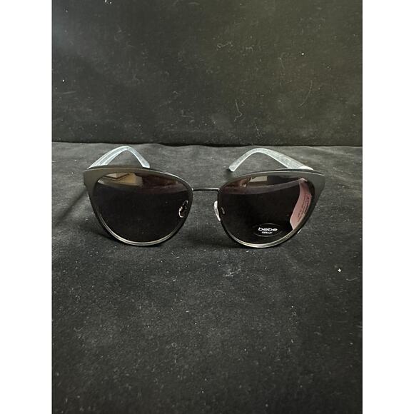 Bebe Oversized Black Cat-Eye Sunglasses with Clear Leopard-Accent Temples main image 5